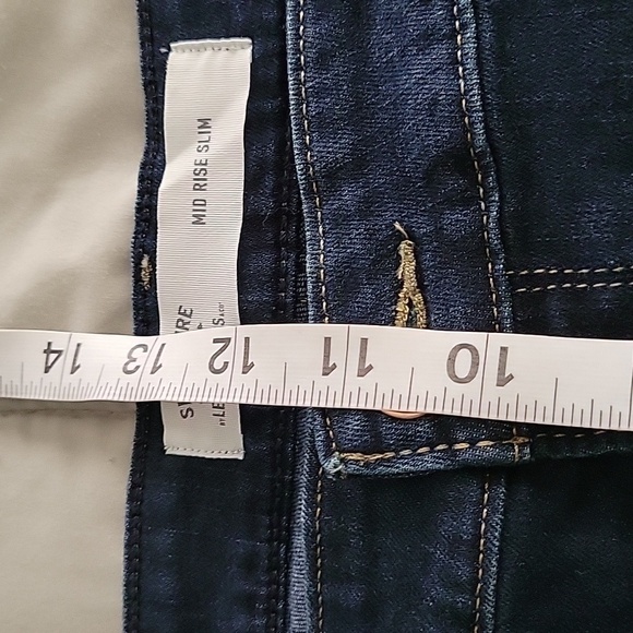 Signature By Levi Strauss Mid Rise Slim Jeans - Picture 13 of 14